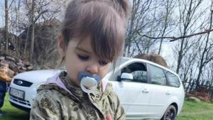 Danka Ilić, fetița de doi ani dispărută în Serbia, a fost omorâtă de doi bărbați, anunță președintele Vucic / Suspecții arestați au mărturisit crima