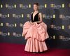 Vedeta pop americană Ariana Grande către administrația Trump: Nu-mi mai folosiţi muzica pentru „absurditatea asta atroce”