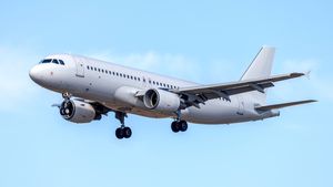 UPDATE Aeronava cu 180 de pasageri la bordul căreia se activase un senzor de presurizare a aterizat în siguranță pe Aeroportul Otopeni