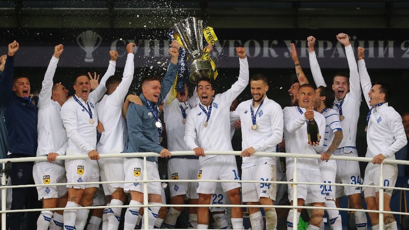 Mircea Lucescu a cucerit primul său trofeu cu Dinamo Kiev după ce a învins Șahtior Donețk, echipa la care a scris istorie