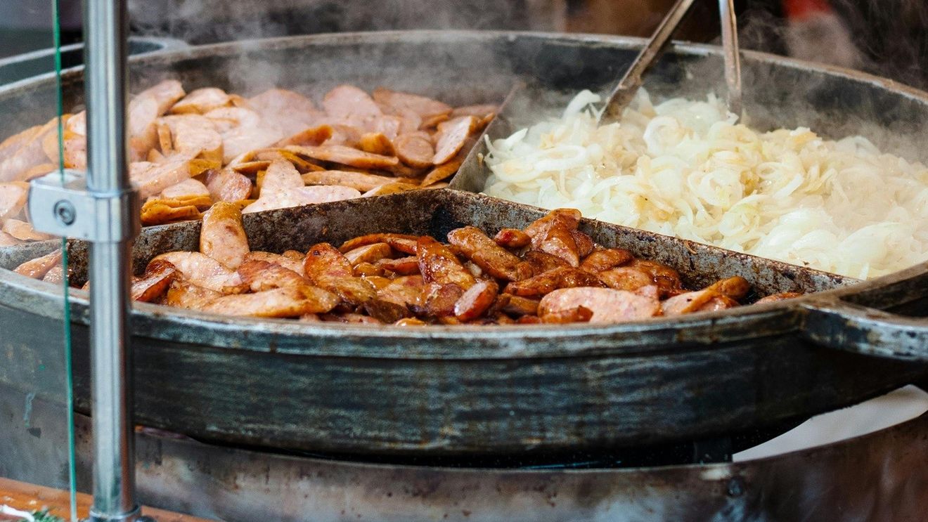 „Street Food Festival” pe bulevardul Kiseleff și piaţă volantă de Florii în faţa sediului primăriei Sector 1