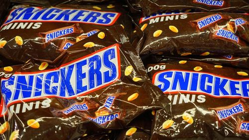 VIDEO Producătorul batonului Snickers își cere scuze pentru o reclamă care sugerează că Taiwanul este o țară