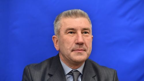 VIDEO Moment antologic la votul prin telefon din Camera Deputaților. Un deputat PSD a fost trezit din somn: ”Habar nu am, am dormit, nu știu ce s-a întâmplat între timp, acum m-am trezit”