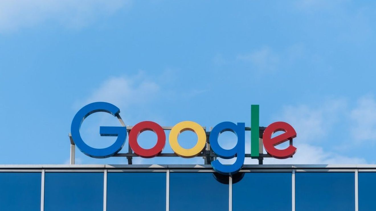 Comisia Europeană cere Google să vândă o parte din serviciile sale de publicitate