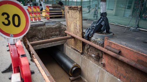 Peste 400 de blocuri și Spitalul Fundeni din Capitală rămân fără apă caldă câteva zile, din cauza unor avarii, anunță Termoenergetica