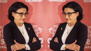 ”Nu! Cum să vreau segregare?” spune Ecaterina Andronescu, după ce a declarat că ar vrea să grupeze elevii cu dificultăţi de învăţare