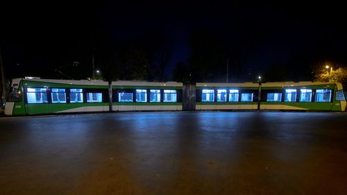 Concedieri colective la STB - societatea de transport în comun a Bucureștiului - și program redus pentru mii de angajați la STB. Până la 800 de oameni ar putea pleca din companie și 4.500 ar putea lucra 4 zile - Proiect DOCUMENT