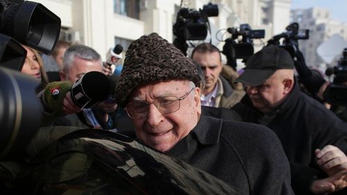 Liberalii au depus o inițiativă legislativă pentru desființarea Institutului Revoluției, condus de Ion Iliescu / Instituția a mai fost desființată de Guvernul Orban prin ordonanță de urgență, dar Curtea Constituțională s-a opus