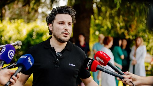 Fenomenul Dritan Abazovic, noul prim-ministru al Muntenegrului