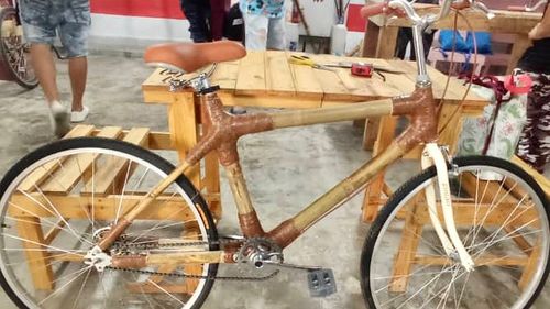 Biciclete ecologice fabricate din bambus au început să fie utilizate pe străzile din Havana