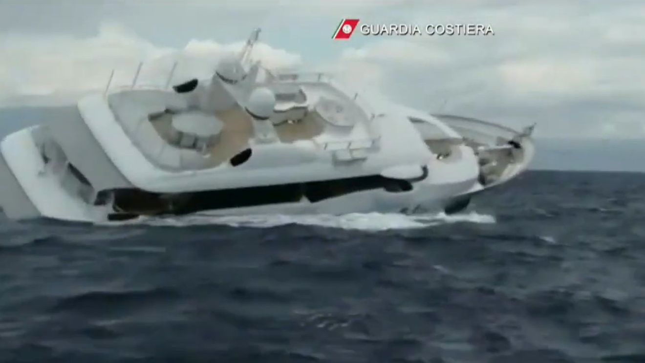 Apar planurile pentru recuperarea epavei superyacht-ului Bayesian, scufundat în apropierea Siciliei în urmă cu trei luni/ Operațiunea va costa aproximativ 30 de milioane de dolari
