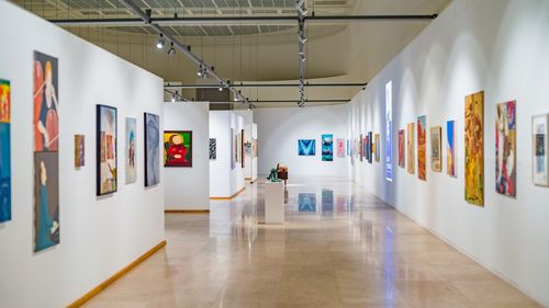 Admirarea operelor de artă poate ameliora stresul, potrivit unui studiu de specialitate / Are „un impact pozitiv” asupra sistemului imunitar, sistemului nervos şi asupra reţelei de glande responsabile pentru eliberarea hormonilor