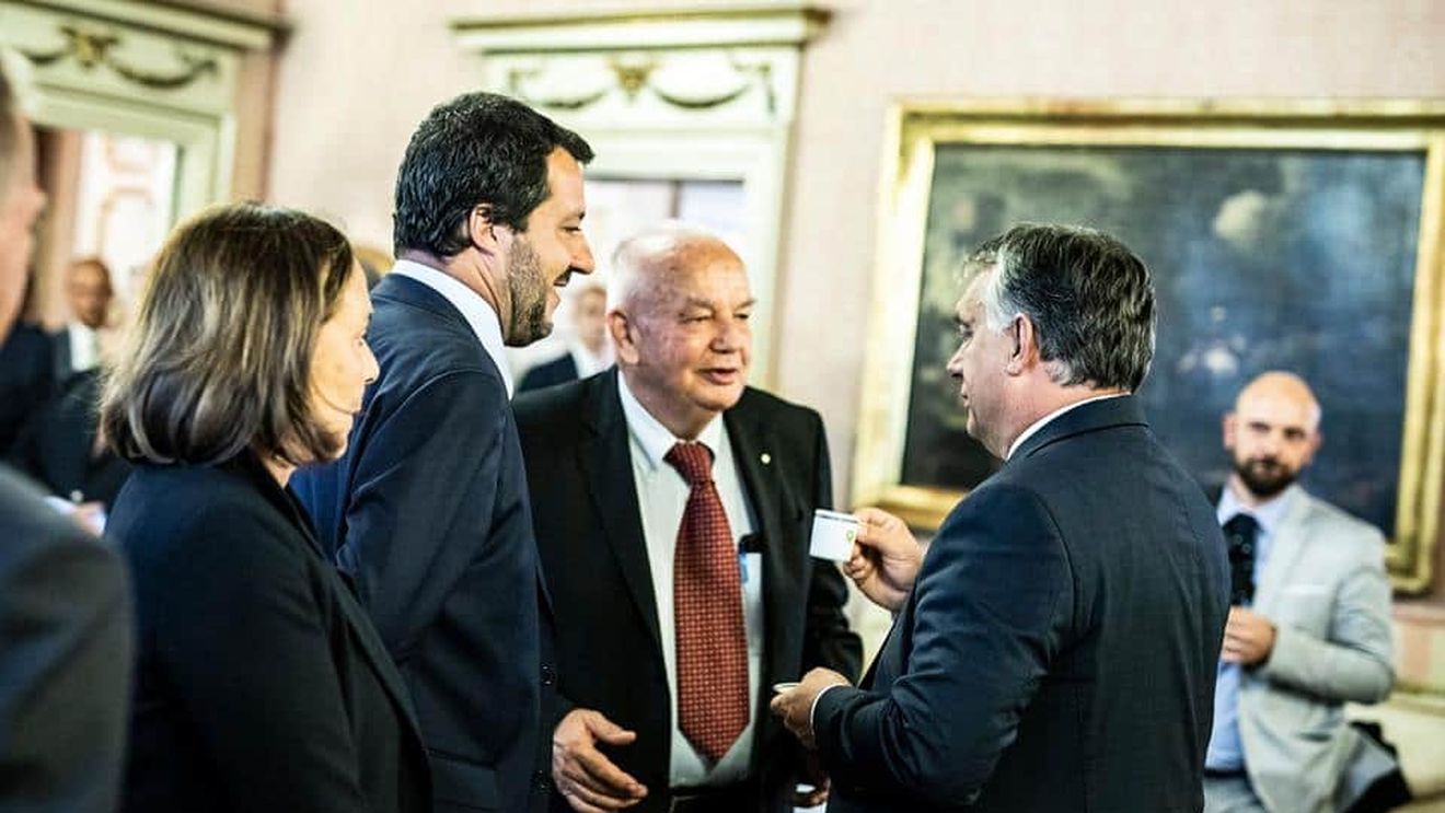 Salvini şi Orban forţează un front suveranist în Europa