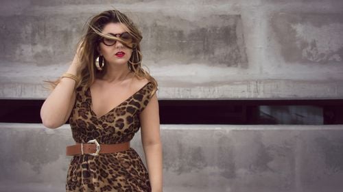 „Estetica soției mafiote”: Ultimul trend de modă în rândul Generației Z, inspirat din serialul „Clanul Soprano”