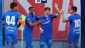 Farul Constanța se califică fără emoții în play-off-ul Conference League, după 5-0 în dubla cu Flora Tallinn/ Sepsi și FCSB joacă joi seară cu Aktobe și Nordsjaelland