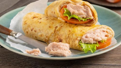 Gustare simplă transformată în aperitiv rafinat/ Rețete simple, rustice, preparate cu pate de ton