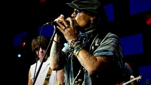 VIDEO Johnny Depp a compus o melodie despre procesul de defăimare intentat fostei soții, Amber Heard/ O colaborare cu chitaristul Jeff Beck