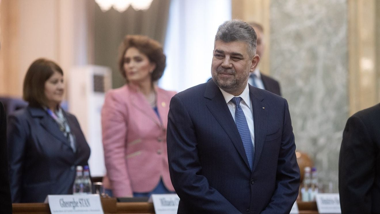 Liderul PSD, despre protestul AUR: Cel mai grav e că au folosit drapelul României. Au pus însemnele partidului pe drapel. Vom reglementa în Parlament ca nimeni să nu mai pună însemne pe drapel. AUR copiază ce a văzut la USR