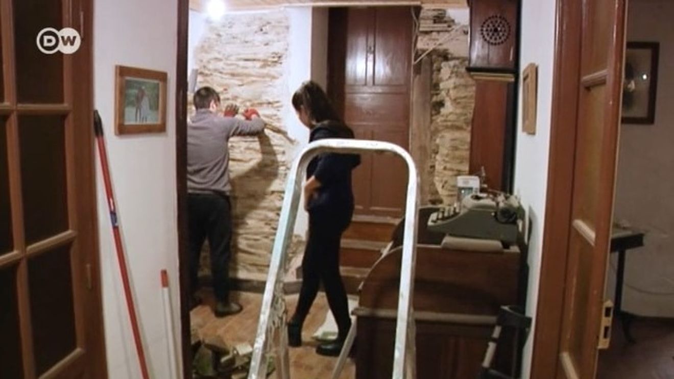 VIDEO Orăşenii din Spania fug la ţară de coronavirus/ Sate întregi sunt scoase la vânzare la prețuri rezonabile