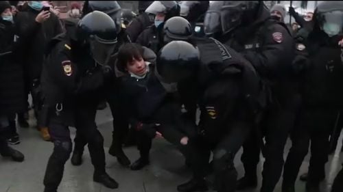 Ministerul rus al Afacerilor Interne avertizează împotriva protestelor anti-război și anunță „măsuri suplimentare pentru a asigura legea și ordinea”