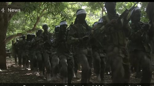 Somalia: Islamiștii radicali au atacat un hotel din Mogadiscio / Gruparea Al-Shabab controlează zone rurale în centrul şi sudul țării şi lansează de asemenea atacuri asupra statelor vecine Etiopia şi Kenya