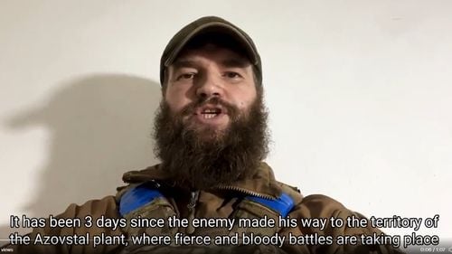 VIDEO 'Lupte grele și sângeroase' continuă în Azovstal (comandant adjunct Regimentul Azov)
