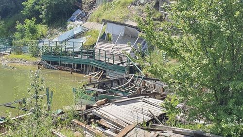 Încep lucrările de reabilitare a băilor de la Telega (Prahova), cunoscute pentru cea mai mare salinitate din România / Investiție de 3 milioane de lei / ”La anul, pe vremea aceasta, băile minerale vor fi funcționale”