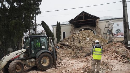 Turnul bisericii reformate din Cehu Silvaniei, monument istoric inestimabil s-a prăbușit din cauza degradării mai severe decât estimările tehnice