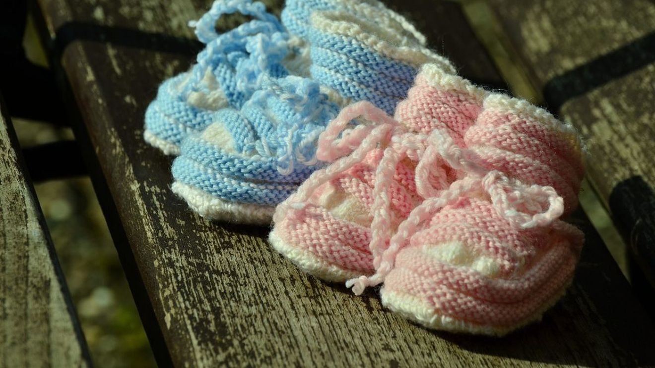 Declinul demografic continuă. În luna iulie, numărul persoanelor decedate în România a fost de 1,6 ori mai mare decât cel al născuților vii