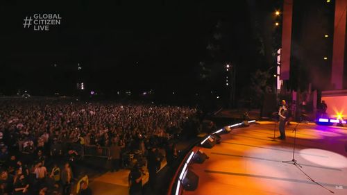 Zeci de vedete, printre care Ed Sheeran, Jennifer Lopez sau Billie Eilish, participă la un festival prin care se urmărește creșterea conștientizării despre schimbările climatice, inegalitatea distribuirii vaccinurilor și foamete