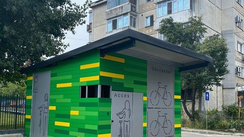 Primele 4 parcări pentru biciclete din București, construite în Sectorul 6 / Tariful de închiriere pentru un loc: 100 de lei pe an