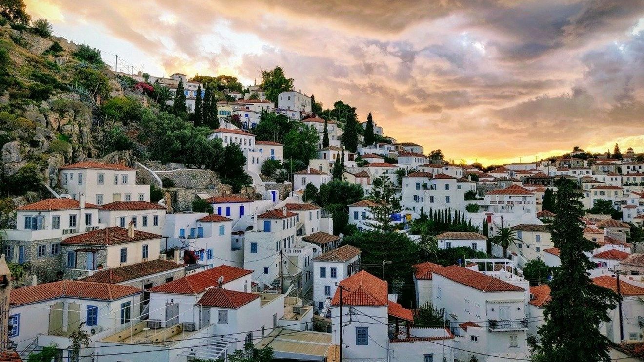 Hydra: Insula grecească de poveste, unde mașinile sunt complet interzise