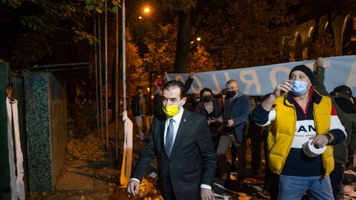 VIDEO Ludovic Orban, atacuri dure înainte de BPN: Dacă se face alianță cu PSD drumurile noastre se vor despărți/ Decizia de înțelegere cu PSD, la presiunea și inițiativa lui Iohannis/ O trădare a românilor și o sinucidere politică