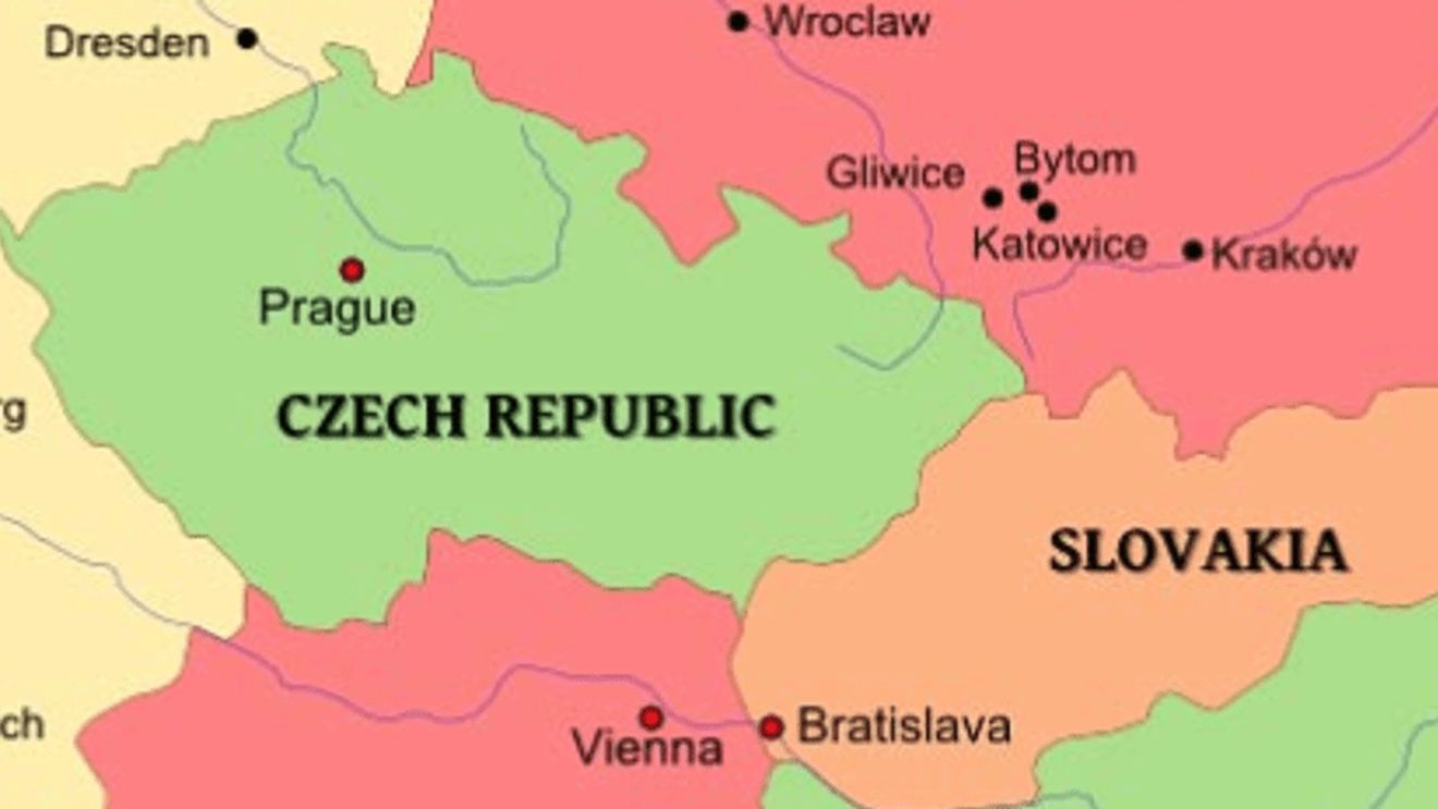 Slovacia înăsprește restricțiile pentru a limita răspândirea epidemiei de Covid. Cehia a înregistrat record de 15.000 de cazuri de infecții în 24 de ore