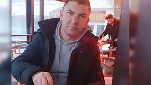Un fost membru POT Bihor reclamă că în fiecare lună îi sunt luați abuziv de pe card câte 30 lei drept cotizație pentru partid