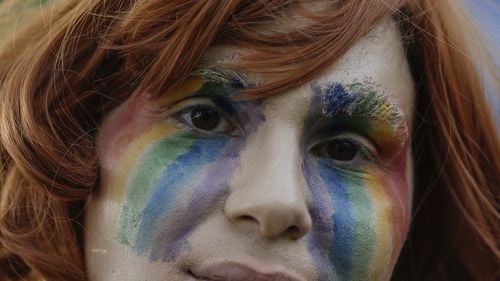 Critici şi proteste în Bulgaria, după ce "propaganda" LGBT a fost interzisă în şcoli / ”Este un model rusesc care a fost deja transferat în alte ţări cu democraţii în criză, precum Ungaria şi Georgia”