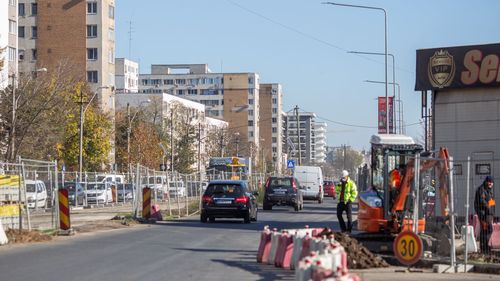 Circulație pe patru benzi pe Prelungirea Ghencea, până la Râul Doamnei, în aproximativ două luni, anunță primarul General