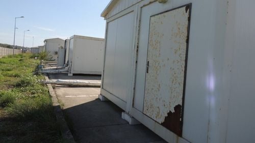 11 milioane de euro abandonate în câmp: Spitalul Mobil Iași a început să fie mâncat de rugină / Modulele și cea mai mare parte a instalațiilor și echipamentelor au ieșit din perioada de garanție