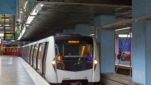 Oamenii care folosesc zilnic metroul din București sunt expuși unui aer mai poluat decât cel de afară. Ce arată verificările