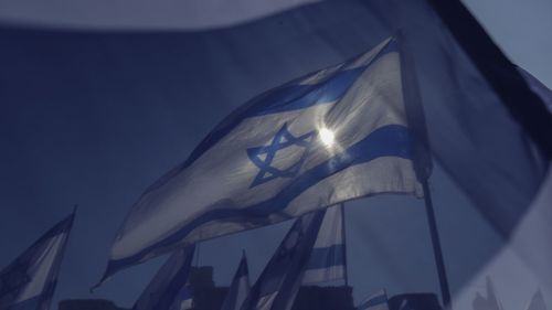 Circa 150.000 de israelieni au comemorat la Tel Aviv 30 de ani de la uciderea lui Yitzhak Rabin