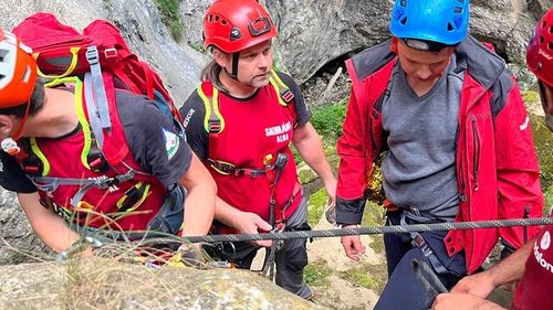 Salvamont: 35 de intervenţii, în ultimele 24 de ore - recordul negativ al acestei luni / Peste 50 de persoane salvate