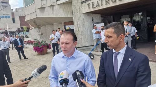 Din garda vechilor baroni locali, Ciprian Dobre, care în 2016 era acuzat de luare de mită, revine la șefia PNL Mureș cu diferență de 3 voturi. Dobre este susținătorul lui Cîțu