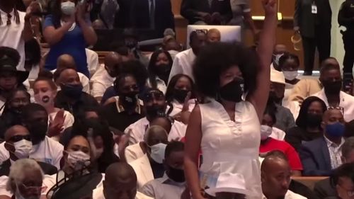 VIDEO Înmormântarea afro-americanului George Floyd a fost transformată într-o platformă politică