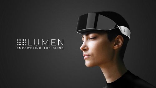 Un starup românesc, care produce ochelari pentru nevăzători, a intrat în smifinalele unei competiții internaționale/ Ochelarii folosesc tehnologia AI și ajută la deplasare