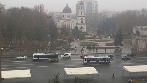 Pană majoră de curent în Republica Moldova. Maia Sandu: „Rusia a lăsat Moldova pe întuneric, dar furnizarea energiei electrice poate fi restabilită. Vom avea din nou lumină”