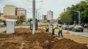 Primăria Timișoara plantează peste 300 de arbori pe un bulevard / Primar: ”Este un culoar modern de mobilitate accesibil pentru toată lumea”