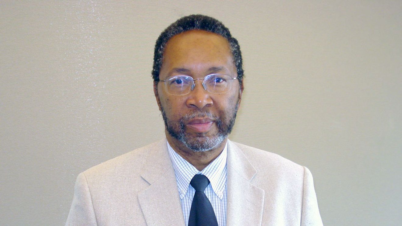 Cercetătorul american William B. Harvey este noul rector al Universităţii "Danubius" din Galați