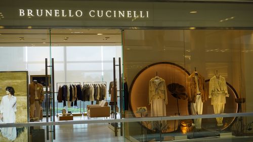 Luxul rămâne solid: Performanțele financiare ale Brunello Cucinelli / „Vânzările pe piața chineză continuă să fie de o mare calitate”