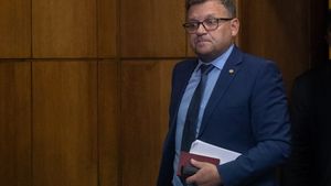 PSD continuă atacurile la măsurile de reformă susținute de premierul Bolojan / Fost ministru din epoca Dragnea: Sub deviza „10% pentru toți, că așa este corect!”, noua filozofie bugetară pare inspirată din sporturile extreme