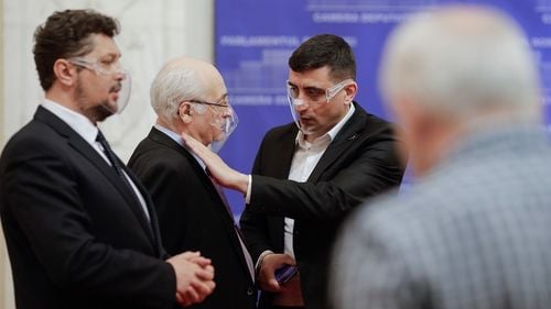 AUR inițiază o lege anti-LGBT, identică cu cea adoptată de Viktor Orban în Ungaria, în ciuda dezaprobărilor vehemente din partea Uniunii Europene